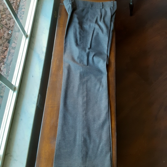 Oscar De La Renta Wool Pants - Picture 6 of 8